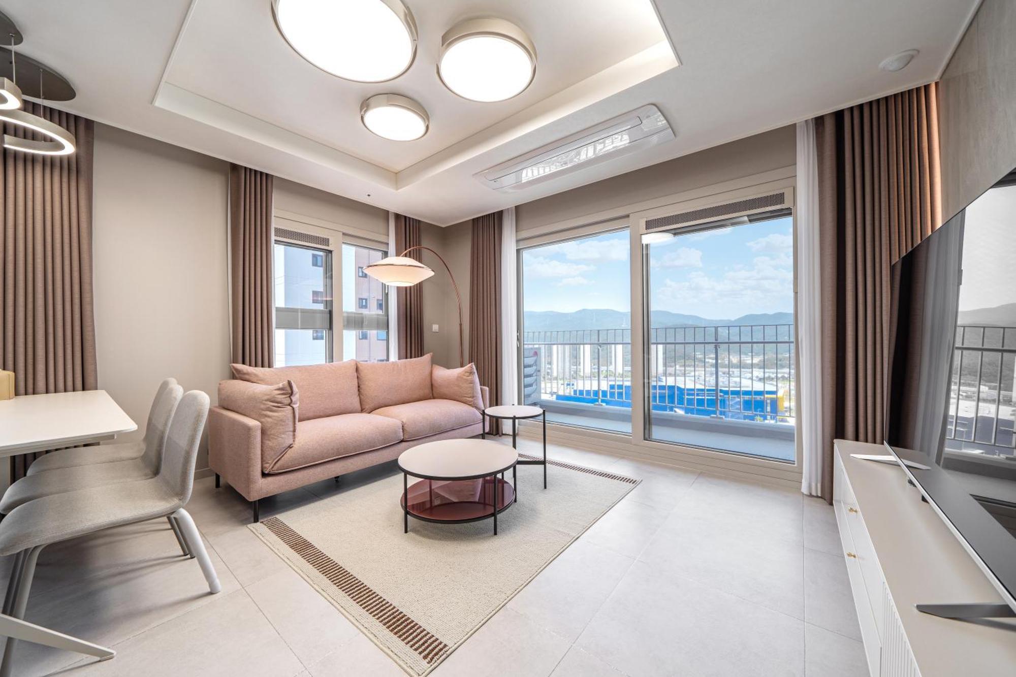 Le Collective Busan Gijang Экстерьер фото